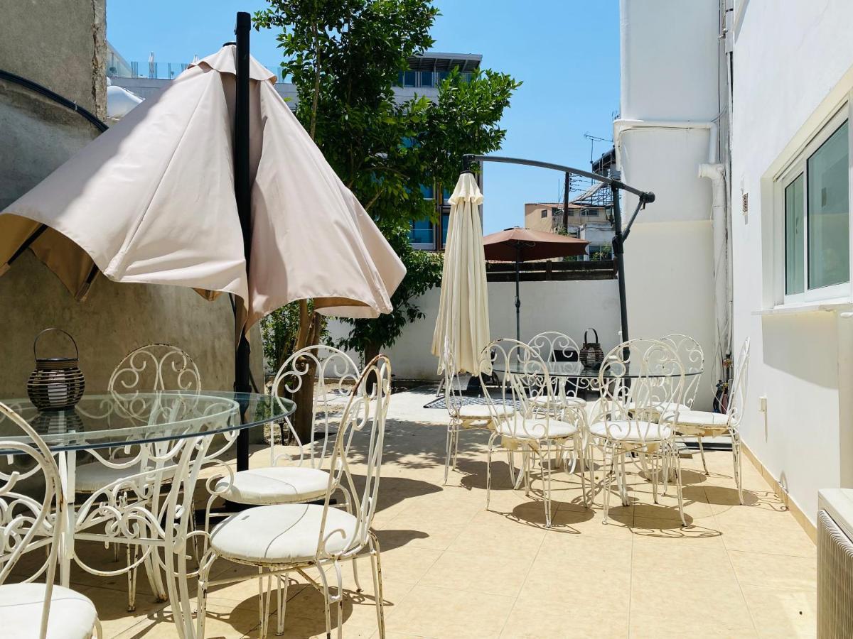Serena'S 2-Br Apartment In Larnaca Exterior foto